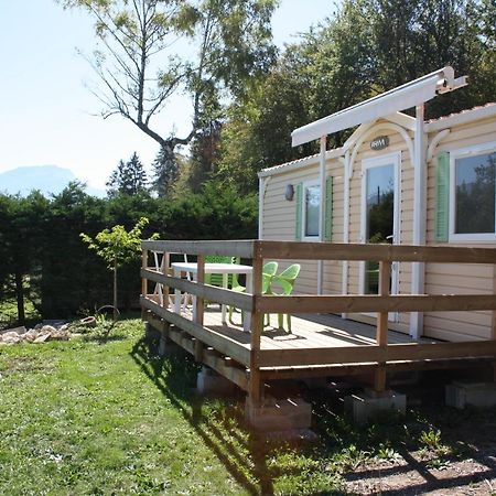 Hotel Team Holiday - Camping Le Balcon de Chartreuse Miribel-les-Échelles Exterior foto