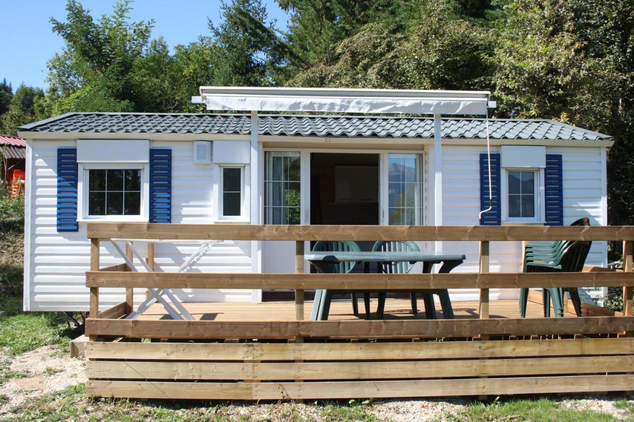 Hotel Team Holiday - Camping Le Balcon de Chartreuse Miribel-les-Échelles Exterior foto