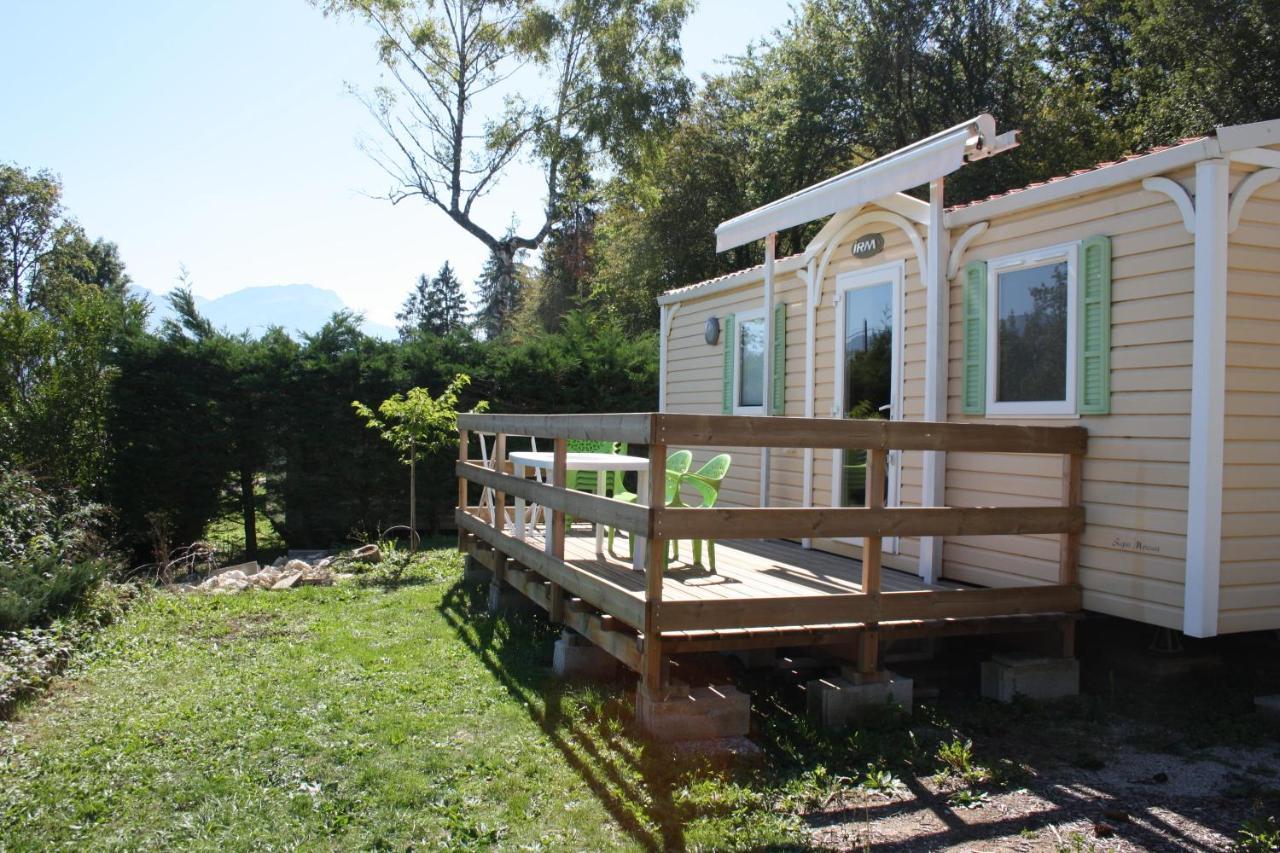 Hotel Team Holiday - Camping Le Balcon de Chartreuse Miribel-les-Échelles Exterior foto