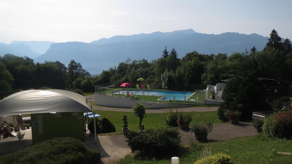 Hotel Team Holiday - Camping Le Balcon de Chartreuse Miribel-les-Échelles Exterior foto
